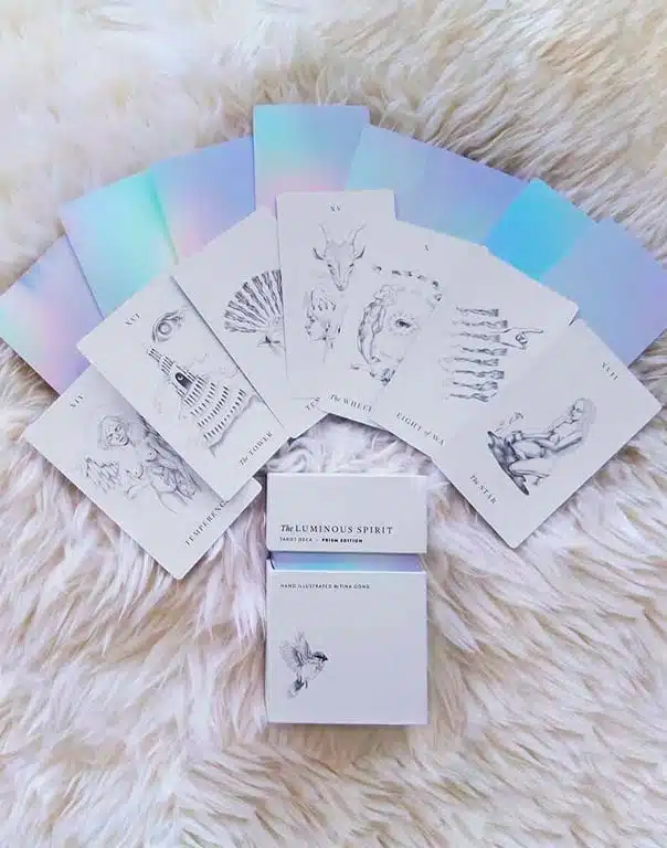 Luminous Spirit Tarot Deck - Tina Gong - Imagem 4